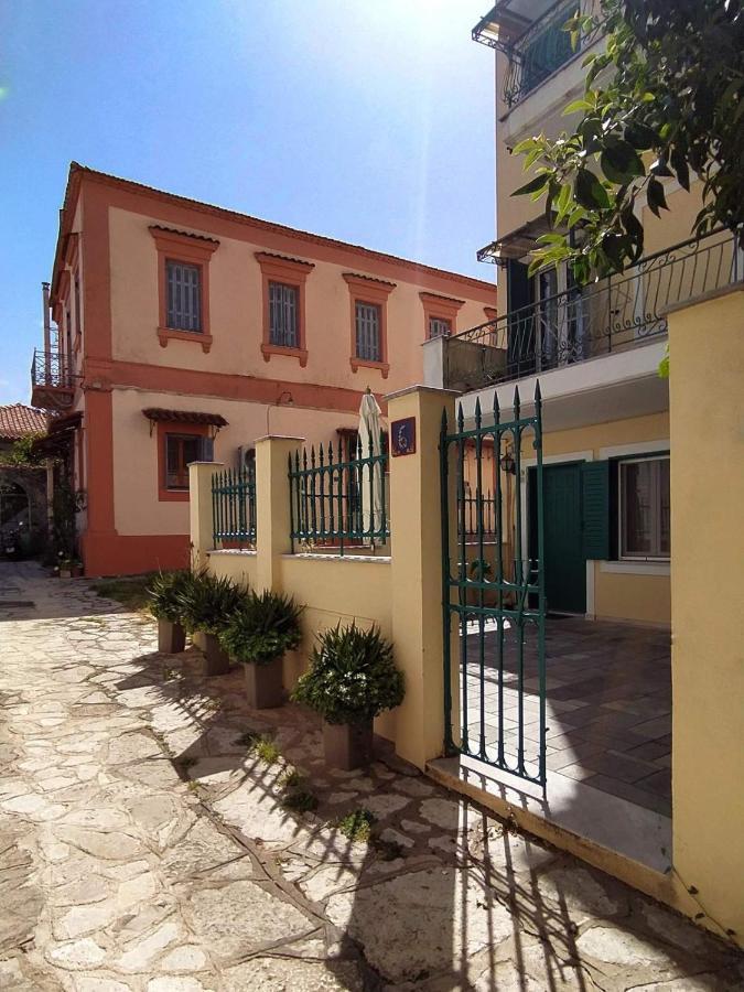 Lord Byron Apartment Превеза Экстерьер фото